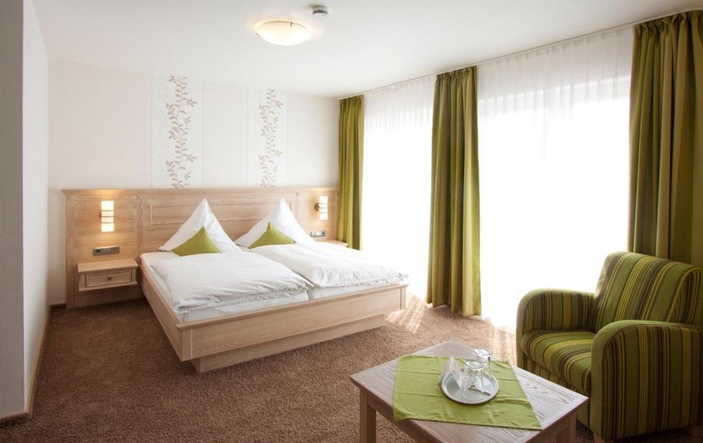 Landhotel Teuteberg Bad Arolsen Habitación foto