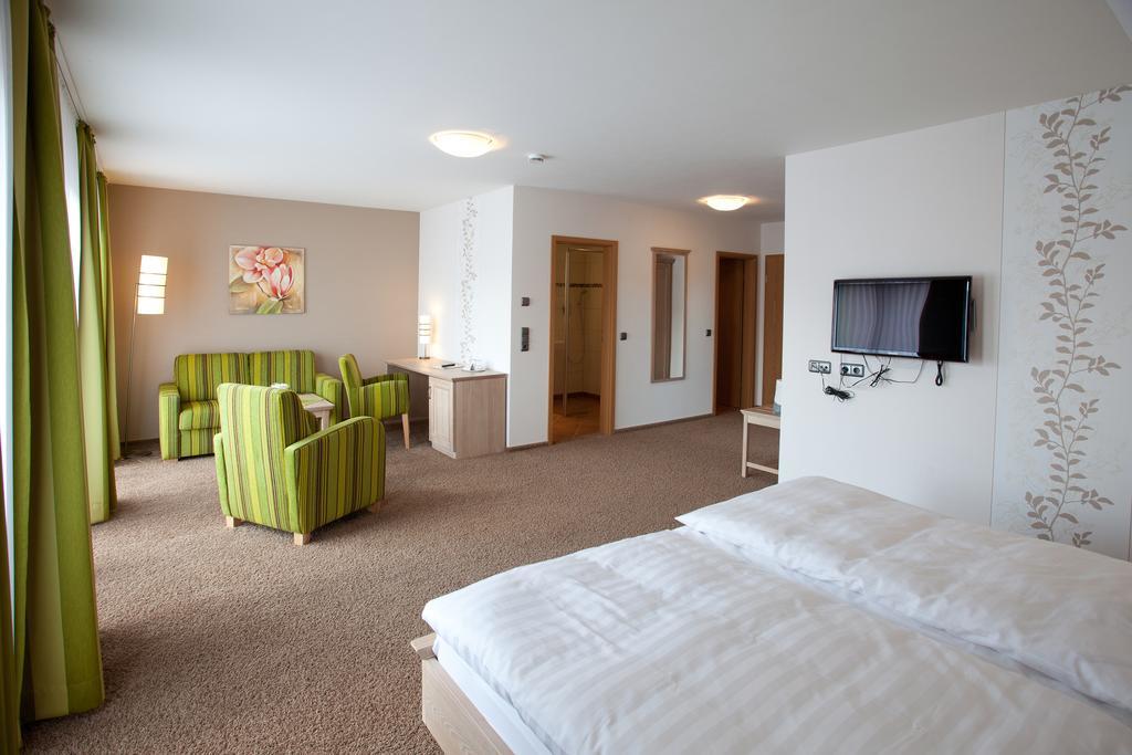 Landhotel Teuteberg Bad Arolsen Habitación foto